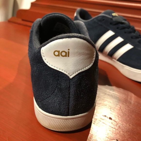 Suede ✨ADIDAS✨ neo comfort SZ 8.5 - Picture 7 of 7